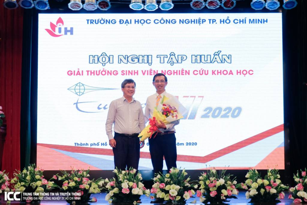 Hội nghị tập huấn Giải thưởng sinh viên nghiên cứu khoa học Euréka 2020