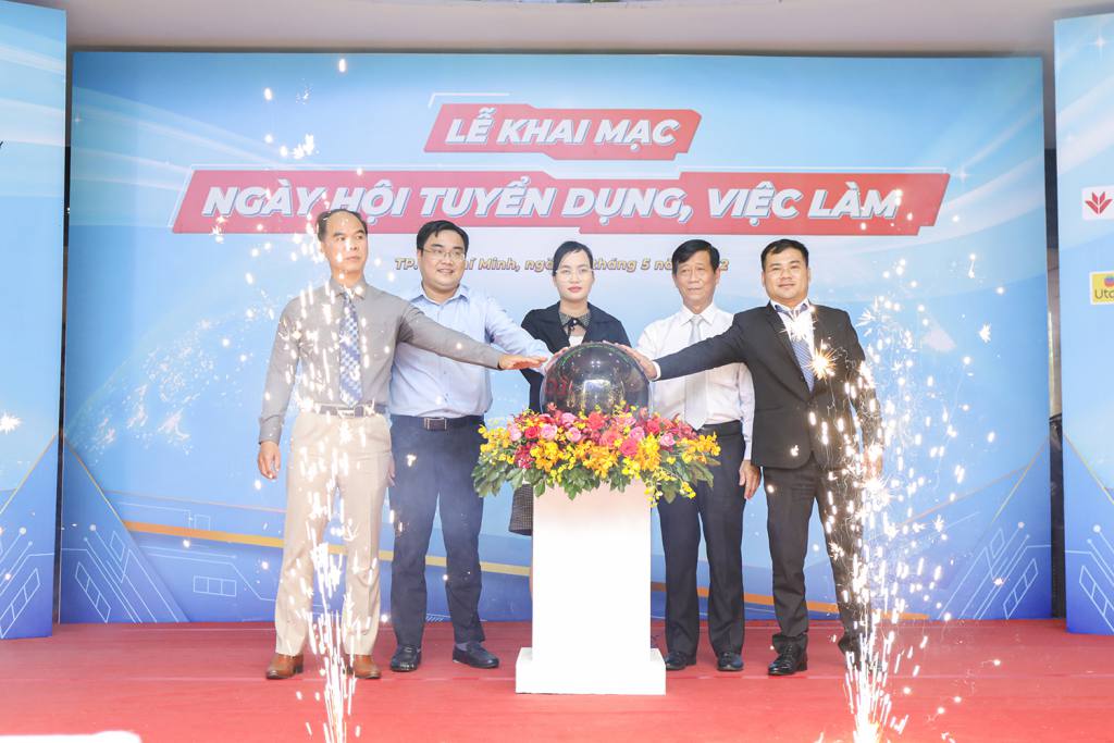 5.000 sinh viên tham gia Ngày hội Tuyển dụng, Việc làm 2022