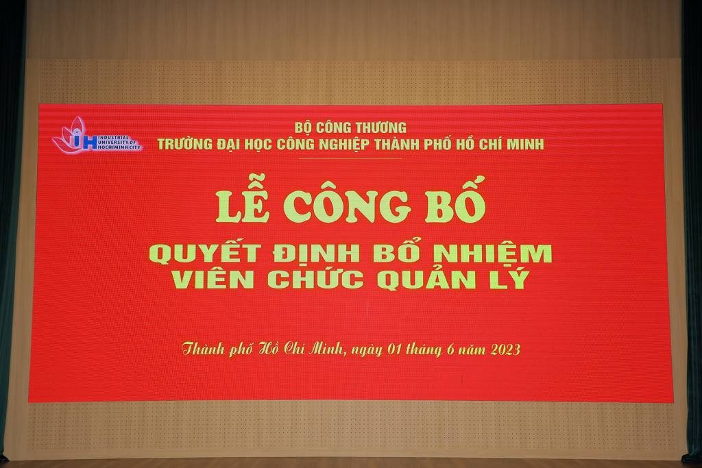 Lễ Công bố Quyết định bổ nhiệm viên chức Quản lý